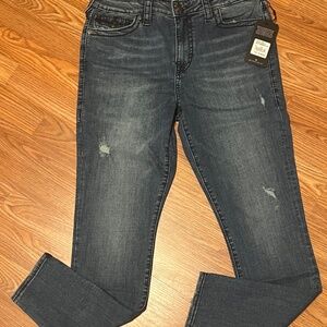 True Religion Halle Mid Rise Flap Size 32